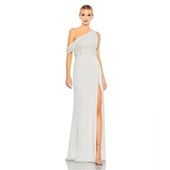Mac Duggal 11624 Embellished Drop Shoulder Column Gown 8 NEW